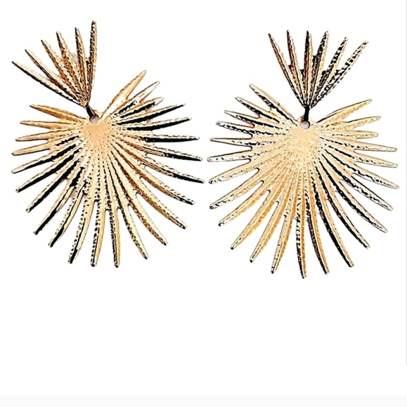 THE THRONE EARRINGS by Shashi x Revolve x Anthro - Picture 7 of 7